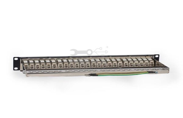 24Port Cat - 7 - STP Loaded Patch Panel - 180° with Cable  Manager